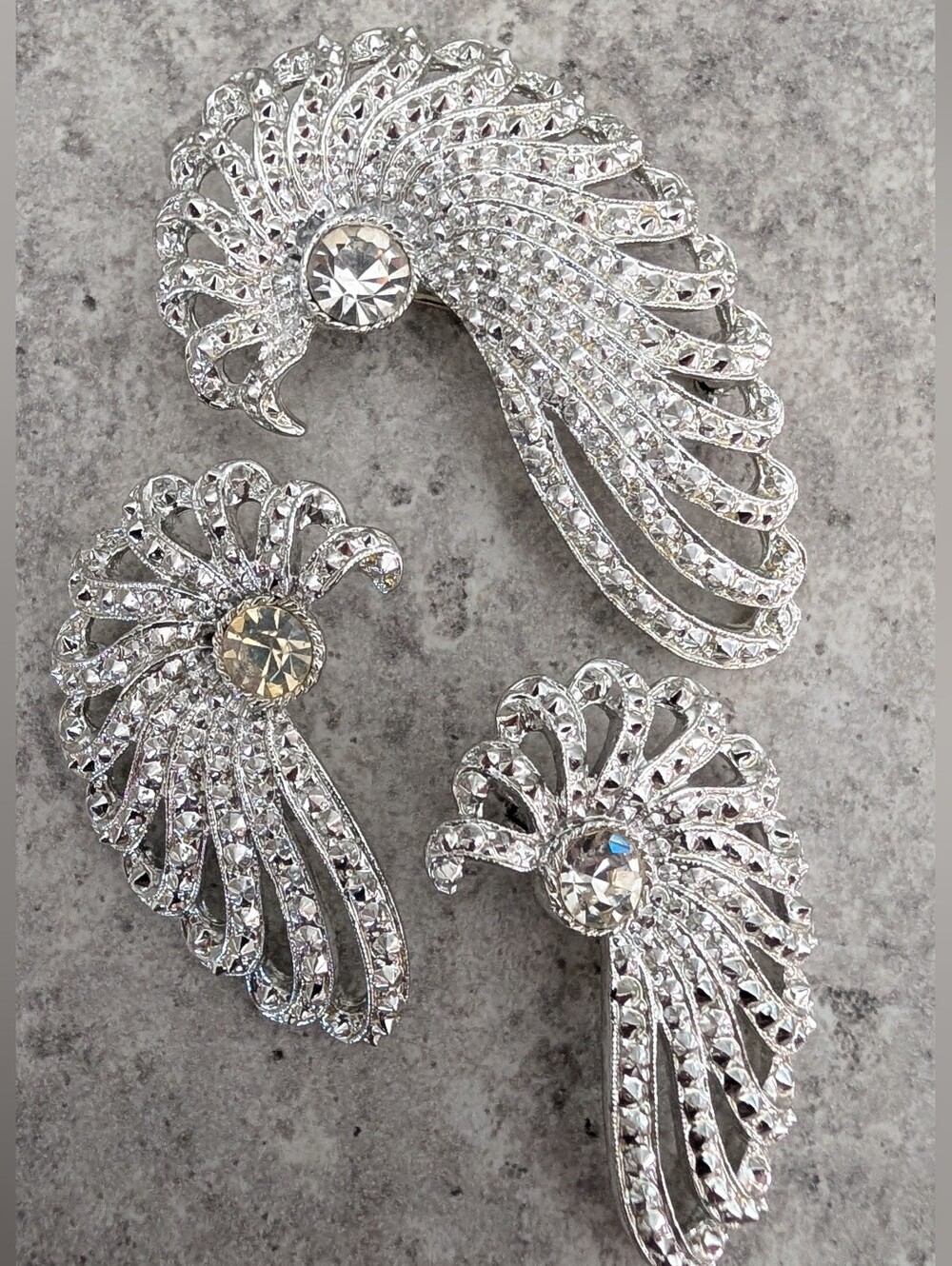 Vintage Sarah Coventry "Evening Splendor" Silver Tone Rhinestone Brooch Set